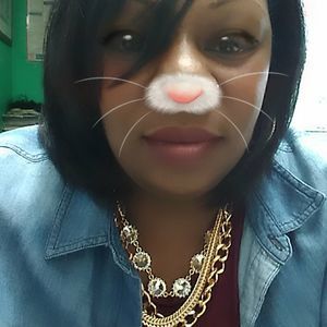 Meet your Posher, Candice